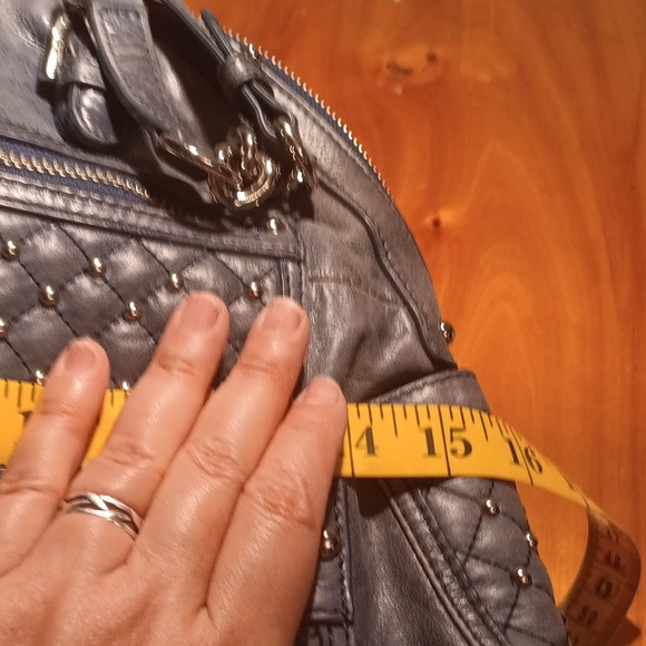 Badgley Mischka American Glamour Stylish Blue Handbag with Chain Detail Leather - Picture 8 of 11